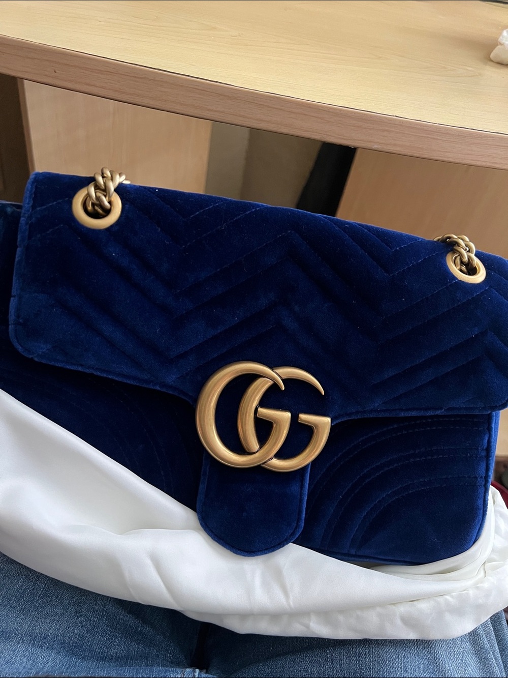 GUCCI GG Marmont Velvet Cobalt Blue Medium Shoulder Bag with duster and cards - Picture 14 of 15
